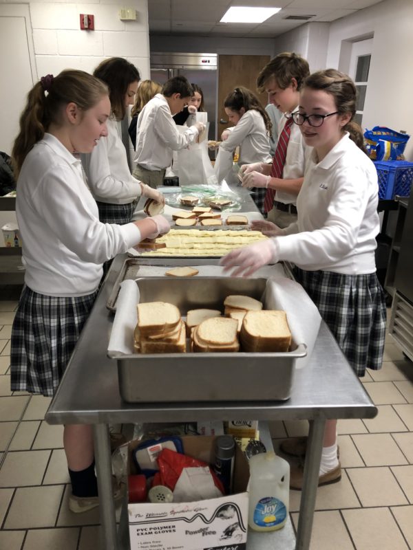 Volunteering-600x800